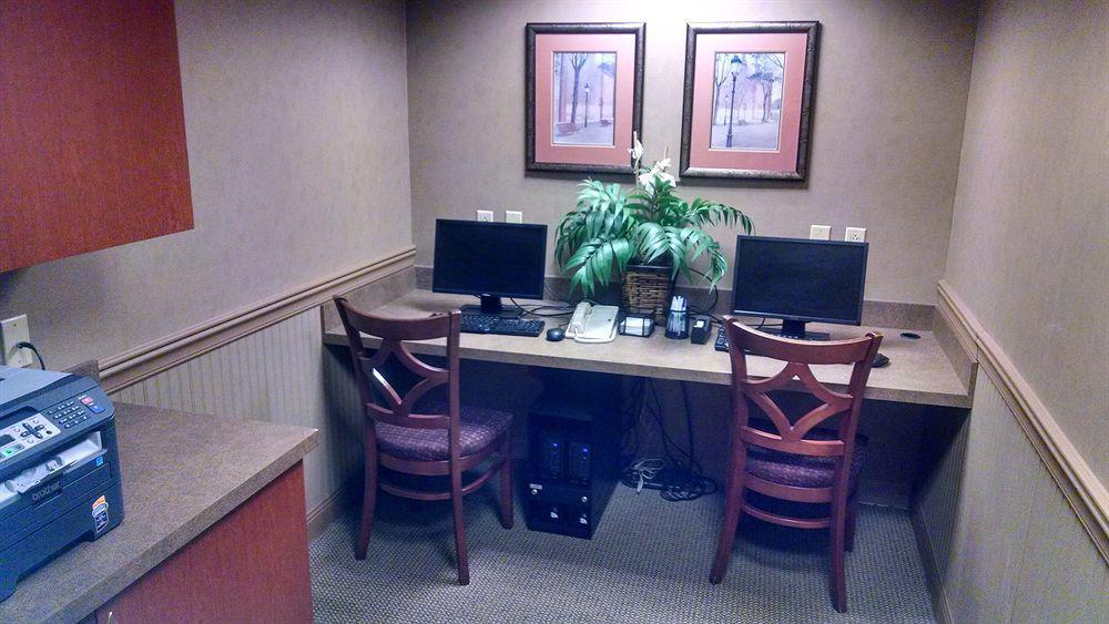 Holiday Inn Express Hotel & Suites Auburn By Ihg Екстер'єр фото